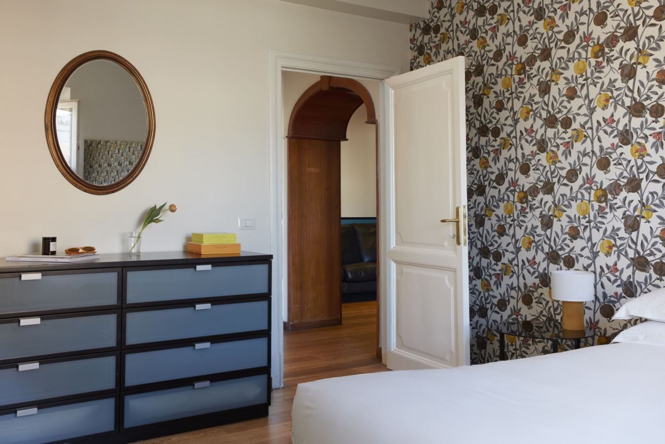 3 slaapkamers, een strijkplank/strijkijzer, reisbedje, wifi