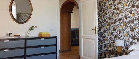 3 bedrooms, iron/ironing board, travel cot, WiFi