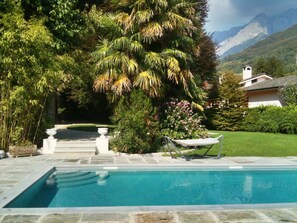 Outdoor pool, a heated pool - Villa in pure Art Nouveau style with swimming pool and park (Mandello del Lario)