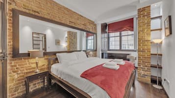 2 habitaciones, tabla de planchar con plancha, wifi y ropa de cama