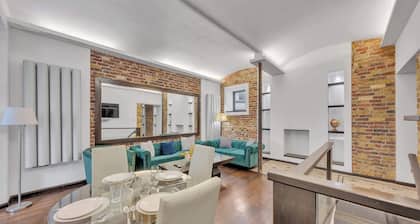 Superior 2 bedroom 2 bathrooms