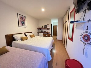 1 quarto