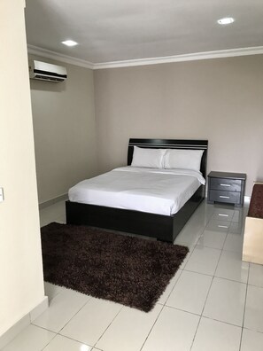 2 habitaciones, wifi gratis y ropa de cama
