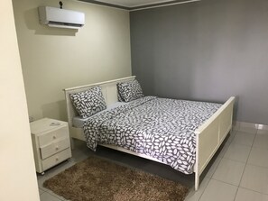 2 habitaciones, wifi gratis y ropa de cama
