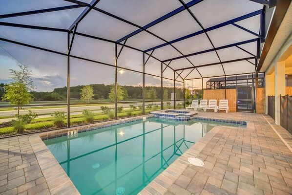 Indoor pool - Perfect 9 Bed 5 Bath Home/Games room/ Private pool (Kissimmee)