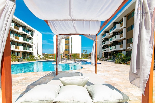 Apartment | Pool | 4 outdoor pools