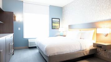 Studio Suite, 1 Tempat Tidur King | Wi-Fi gratis dan seprai linen