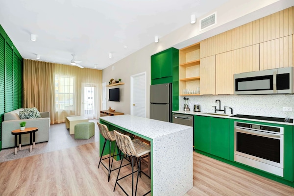 Televisión LCD 50 pulgadas con canales de televisión por cable