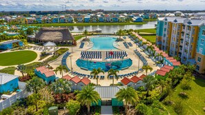 Outdoor pool - Embassy Suites By Hilton Orlando Sunset Walk (Kissimmee)