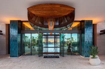 Hotel entrance and lobby at Conrad Orlando at Evermore