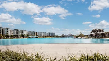 Plage privée, sable blanc, cabana (supplément), chaise longue