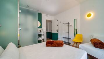 Kamar Triple | 1 kamar tidur, seprai premium, Wi-Fi gratis, dan seprai linen