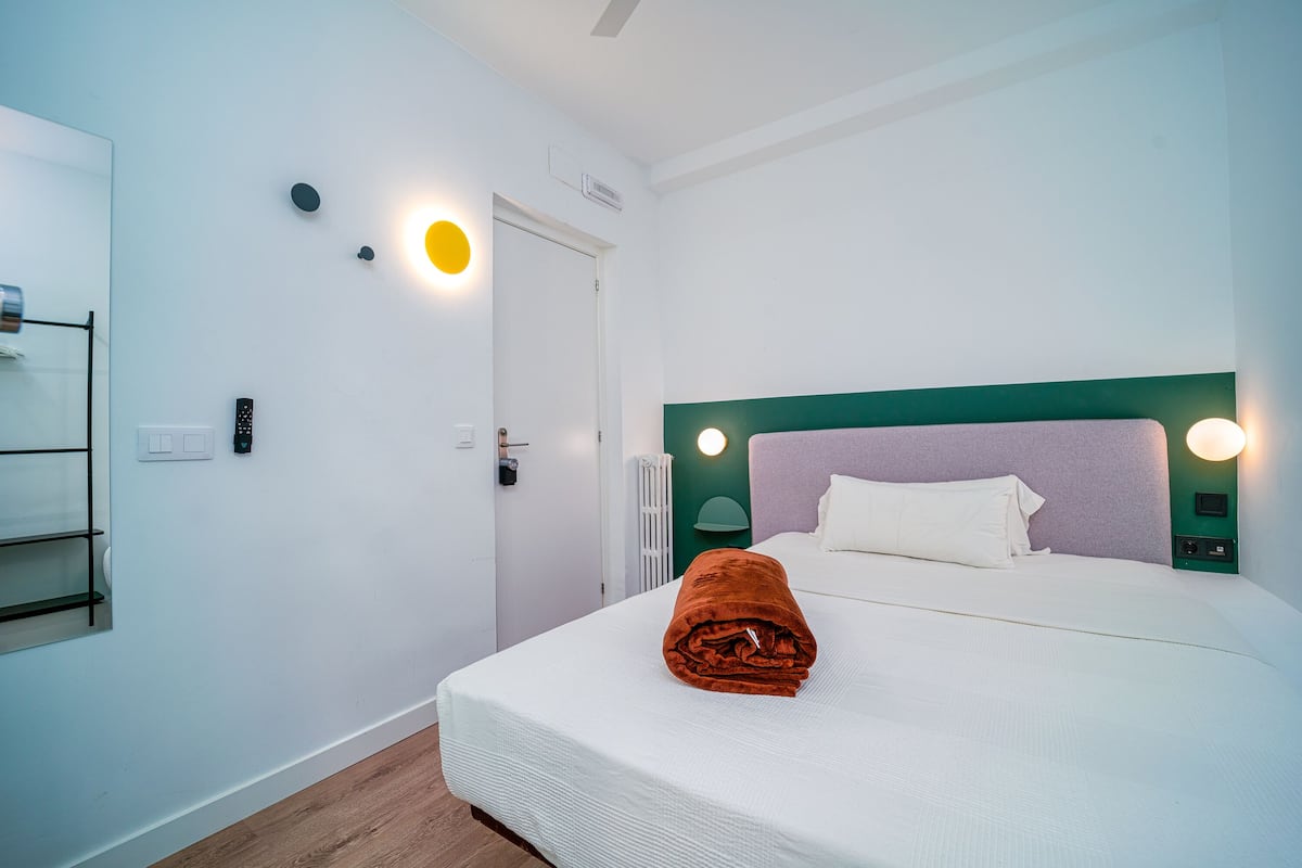 Camera doppia | Biancheria da letto di alta qualità, Wi-Fi gratuito, lenzuola