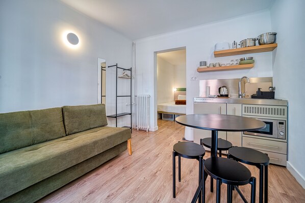 Suite monolocale | Biancheria da letto di alta qualità, Wi-Fi gratuito, lenzuola