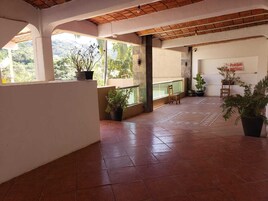 Fachada de la propiedad