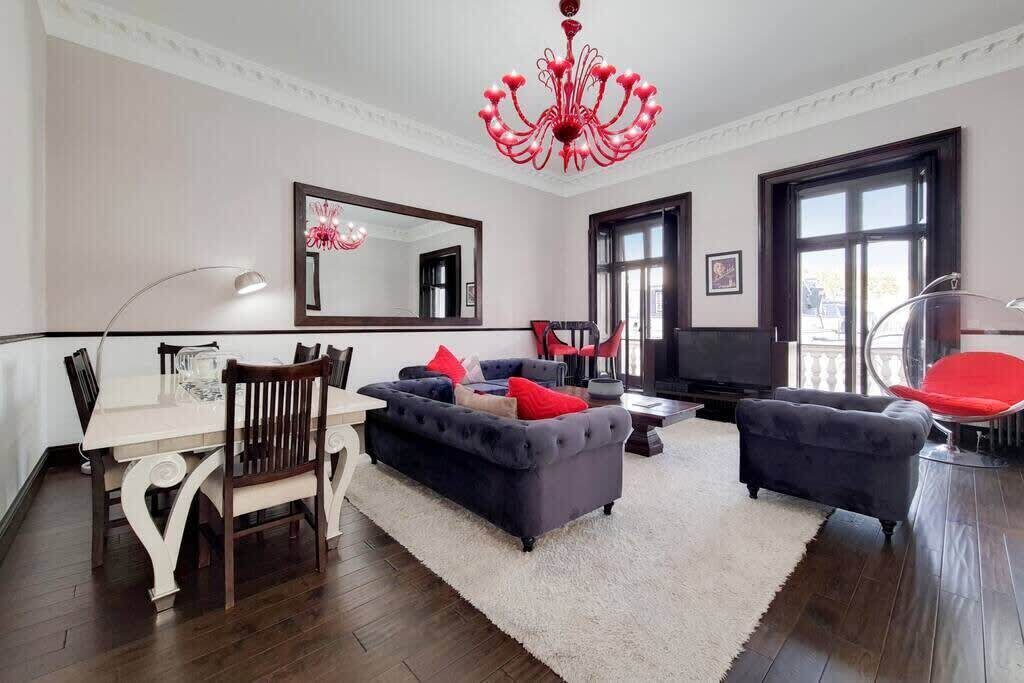 Televisie en een kantoor