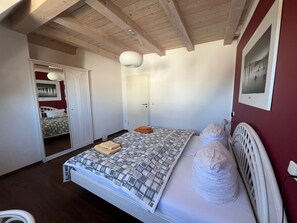 3 habitaciones y caja de seguridad en la habitación 