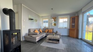 Unclassified image, 3 of 65, button - 5 star hotel according to DTV - pure luxury, only 200m from the beach - WLAN free of charge (Dranske)