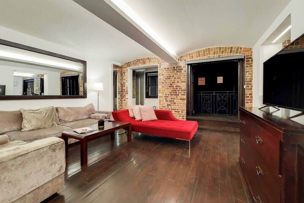 تلفزيون، مكتب