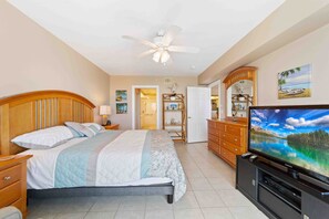 2 bedrooms, desk, iron/ironing board, free WiFi