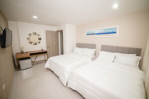 8 bedrooms, in-room safe, iron/ironing board, free WiFi