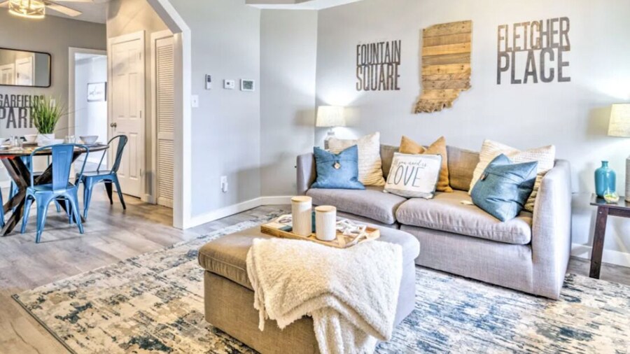 Urban Chic Townhome Near Downtown