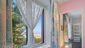 Cottage | Interior - An Teach ín Corcra (Kilbrickan)