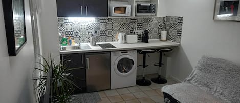 Microwave, oven, stovetop