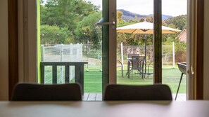 Basic Room, 2 Bedrooms (saesbyeol1(kidsroom,poolvila)) | 2 bedrooms, free WiFi - Hongcheon Byeolkaem Kidspulbilla (Hongcheon)