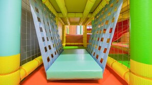 Basic Room, 2 Bedrooms (saesbyeol3(kidsroom,poolvila)) | 2 bedrooms, free WiFi