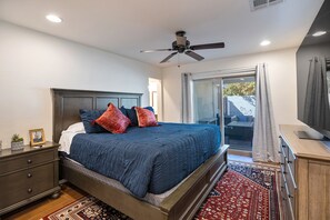 3 chambres, fer et planche à repasser, lit parapluie, Wi-Fi gratuit