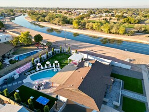 Outdoor pool, a heated pool