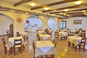 Tempat makan