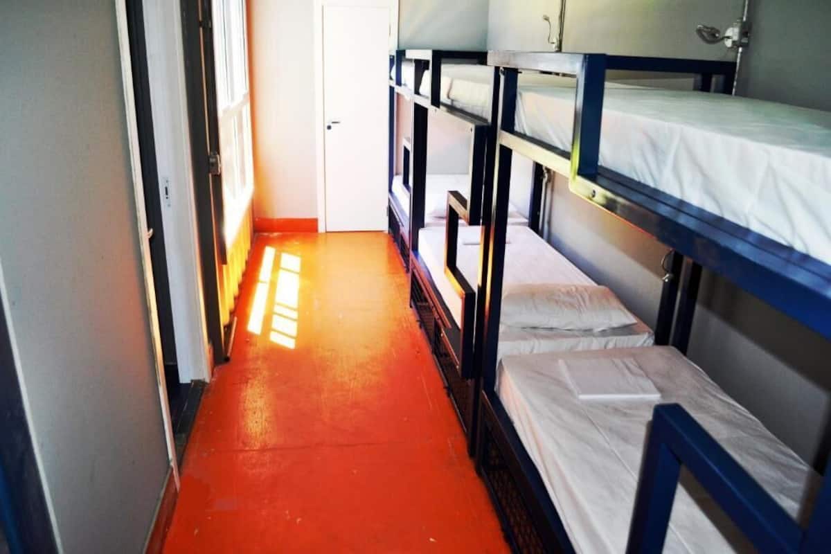 Basic Shared Dormitory, Mixed Dorm | Free WiFi, bed sheets