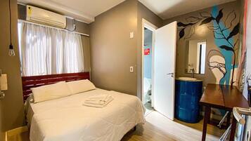 Wi-Fi de cortesia, roupa de cama