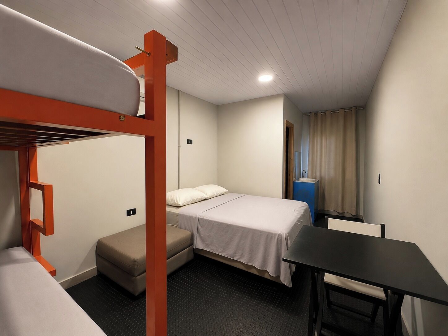Classic Quadruple Room