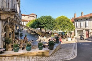 Restauration extérieure