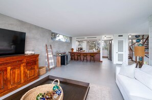 智能电视、电脑显示器、打印机