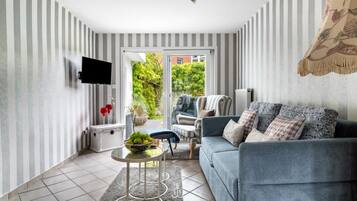 Fernseher, Stereoanlage