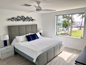 3 bedrooms, in-room safe, desk, soundproofing