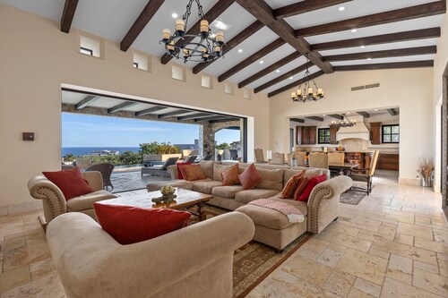 Casa Kay: Ocean Views Golf nearby at Puerto Los Cabos. Promos available.