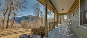 SECLUDED HICKORY NUT GAP HOME WITH MOUNTAIN VIEWS AND PRIVACY