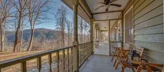 SECLUDED HICKORY NUT GAP HOME WITH MOUNTAIN VIEWS AND PRIVACY