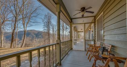 SECLUDED HICKORY NUT GAP HOME WITH MOUNTAIN VIEWS AND PRIVACY