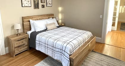 3B apt Downtown Ipswich