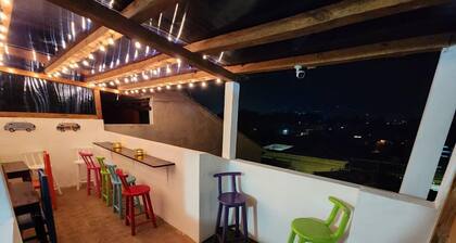 Suites del Barrio Hotel