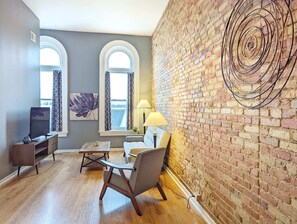 Televisie en een kantoor