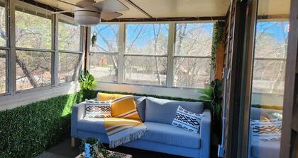 Cool, Retro-styled Home Near Lake Wylie