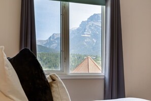 3 chambres, fer et planche à repasser, accès au Wi-Fi (inclus)