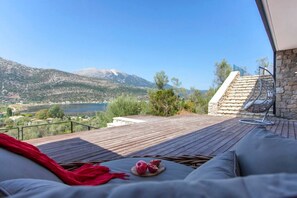 4 bedrooms, soundproofing - Villa Luca Desimi in Desimi (Lefkada)